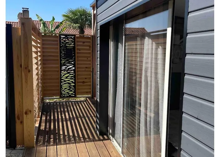 Paisible A 15 Min Du Futuroscope *